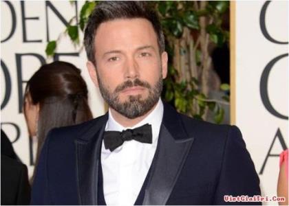 Ben Affleck ngại mình quá già để vào vai Người Dơi